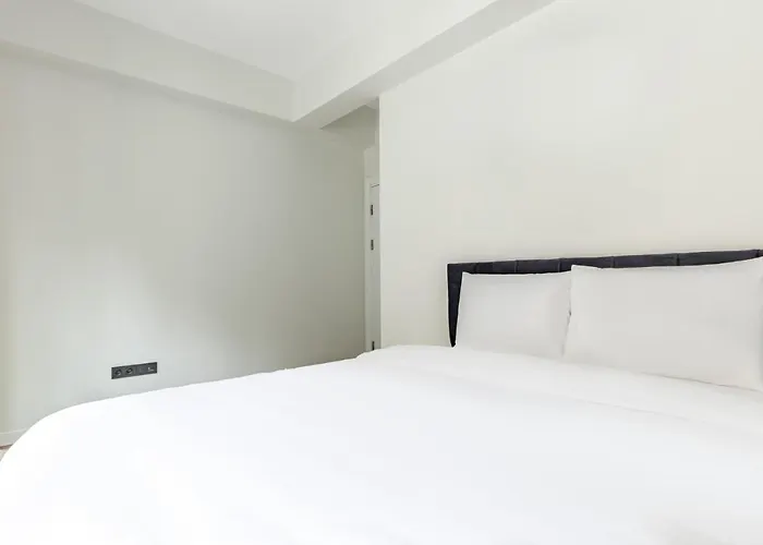 Appartement Comfy Flat In Sisli With Central Location