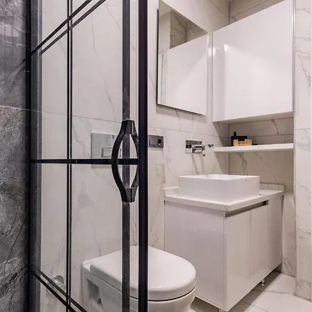 Comfy Flat In Sisli With Central Location 아파트 이스탄불